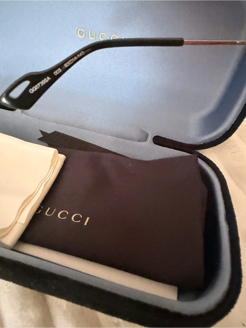 GUCCI Silver/Brown sunglasses. Unisex